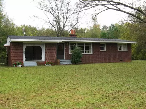 428 Hayes Rd, Starr, SC 29684 photo 1