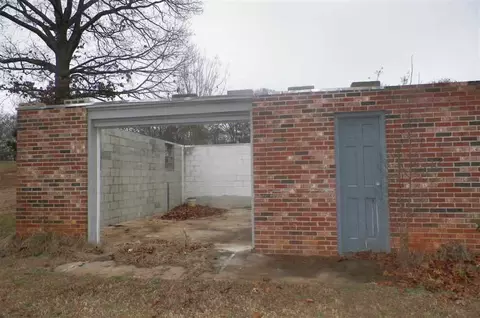 105 Slawson Dr, Williamston, SC 29697 photo 5