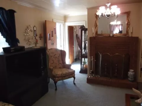 117 Hampton St, Pelzer, SC 29669 photo 3