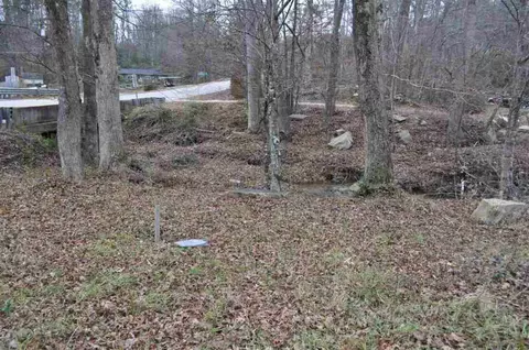 1360 Playground Rd, Walhalla, SC 29691 photo 3