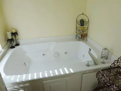 460 Johnson Rd, Central, SC 29630 photo 14
