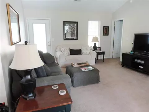 460 Johnson Rd, Central, SC 29630 photo 3