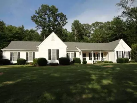 460 Johnson Rd, Central, SC 29630 photo 1