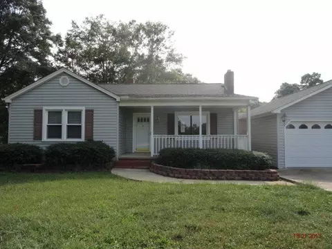 18 Payne St, Williamston, SC 29697 photo 1