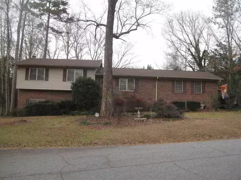126 Briar Cliff Rd, Central, SC 29630 photo 1