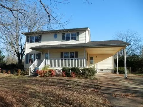 2120 Three And Twenty Rd, Easley, SC 29642 photo 1