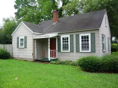 200 Hunter Ave, Walhalla, SC 29691 photo 1