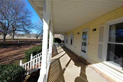 247 Johnson Rd, Pelzer, SC 29669 photo 4