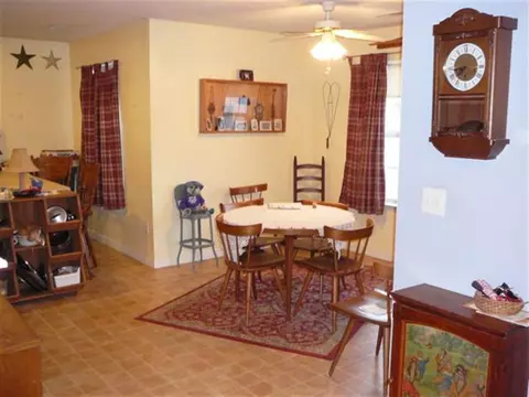 124 Stevens Ct, Williamston, SC 29697 photo 10