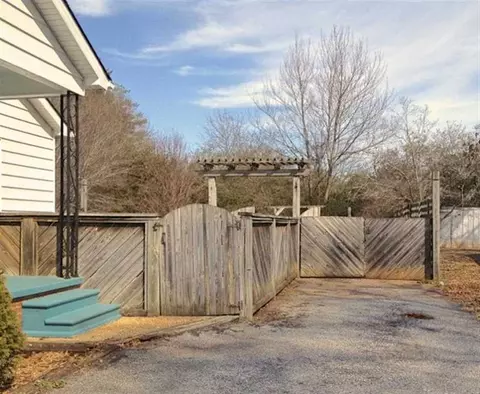 433 Lebanon Rd, Pendleton, SC 29670 photo 3