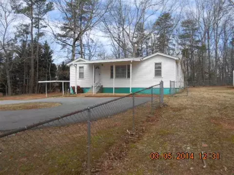 210 Peartree Ln, Pendleton, SC 29670 photo 1