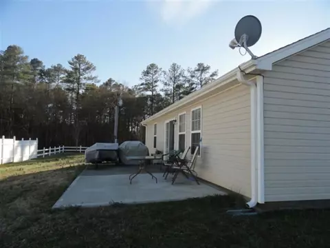 100 Stanmoore Dr, Anderson, SC 29621 photo 2
