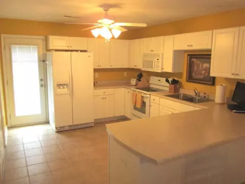 106 Dana Lynn Ln, Pendleton, SC 29670 photo 5