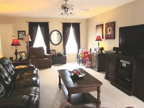 106 Dana Lynn Ln, Pendleton, SC 29670 photo 3