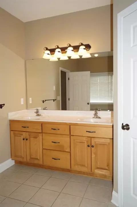 540 Sam Brown Rd, Seneca, SC 29678 photo 14