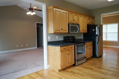 540 Sam Brown Rd, Seneca, SC 29678 photo 3