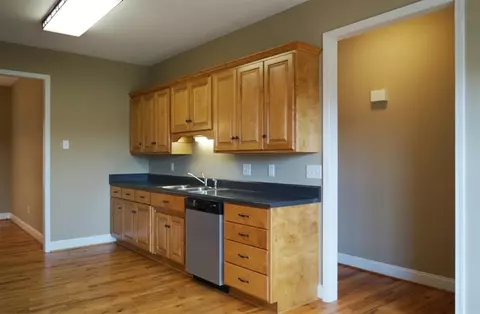 540 Sam Brown Rd, Seneca, SC 29678 photo 4