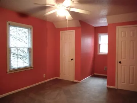 128 Creek Dr, Easley, SC 29642 photo 17