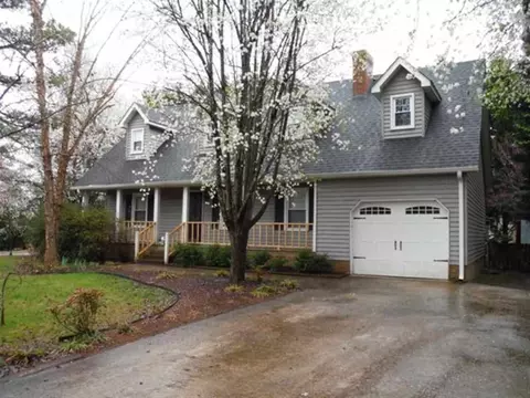 128 Creek Dr, Easley, SC 29642 photo 1