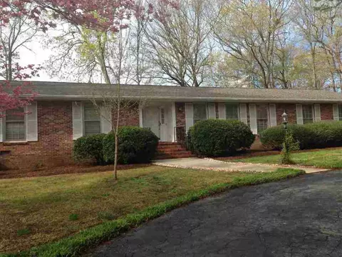 107 Shannon Dr, Pendleton, SC 29670 photo 1