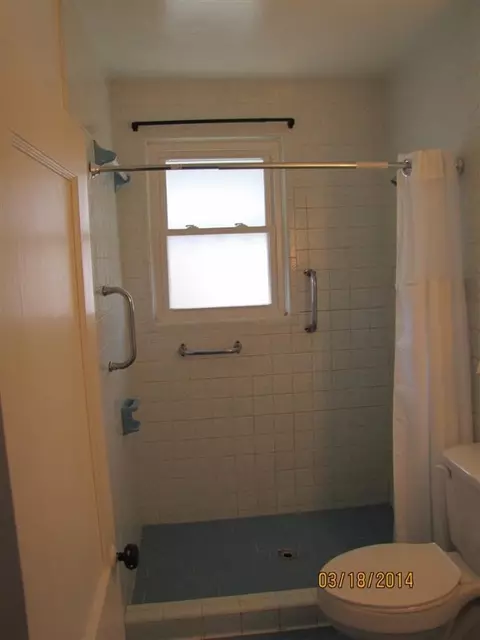 302 Taylor St, Central, SC 29630 photo 7