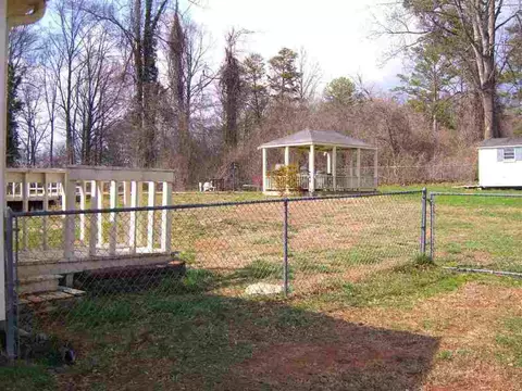 302 Longview Ter, Easley, SC 29642 photo 3
