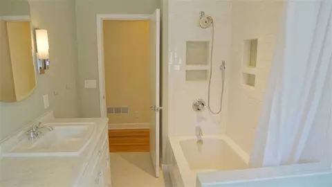 705 S E, Easley, SC 29640 photo 22