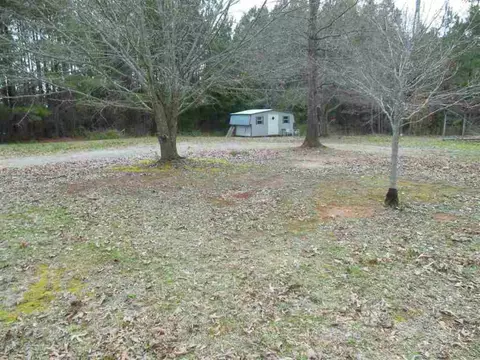 498 Liberty Rd, Iva, SC 29655 photo 2