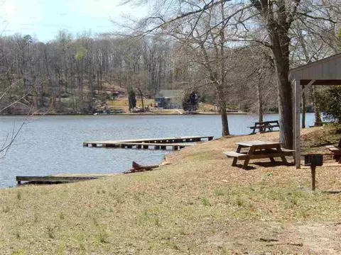 210 Gilmer Rd, Anderson, SC 29621 photo 1