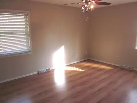 103 Hillandale Rd, Pendleton, SC 29670 photo 5