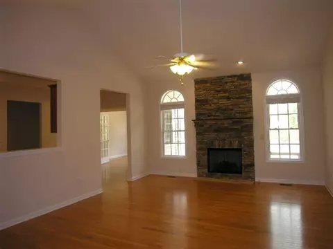 117 Gregory, Clemson, SC 29631 photo 2