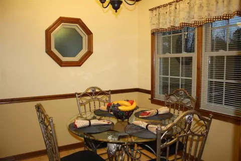 100 Stratton Ct, Easley, SC 29640 photo 14