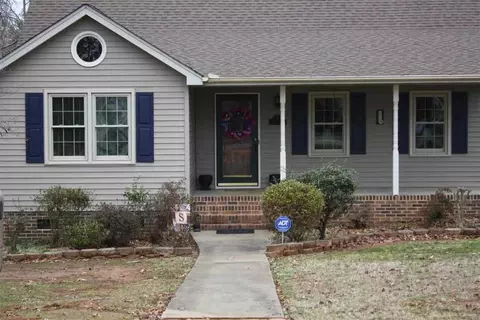 100 Stratton Ct, Easley, SC 29640 photo 2