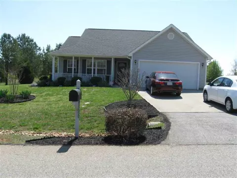 120 Stanmoore Dr, Anderson, SC 29621 photo 3
