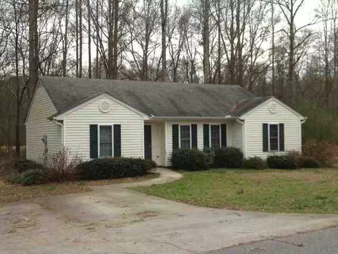 213 Wren St, Clemson, SC 29631 photo 2