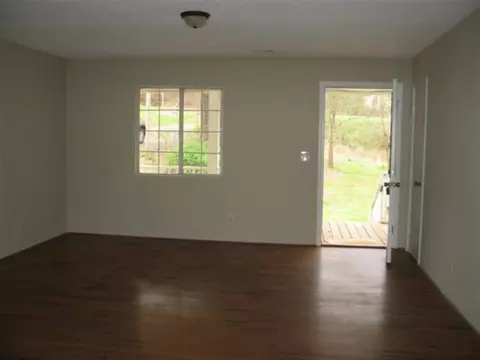 1433 Lebanon Rd, Pendleton, SC 29670 photo 2