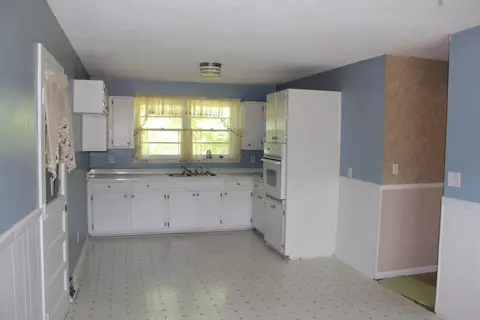200 Iris Dr, Easley, SC 29642 photo 7