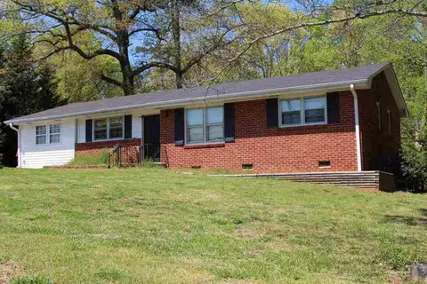 200 Iris Dr, Easley, SC 29642 photo 3