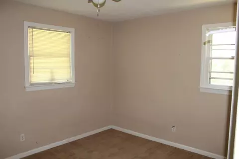 200 Iris Dr, Easley, SC 29642 photo 9