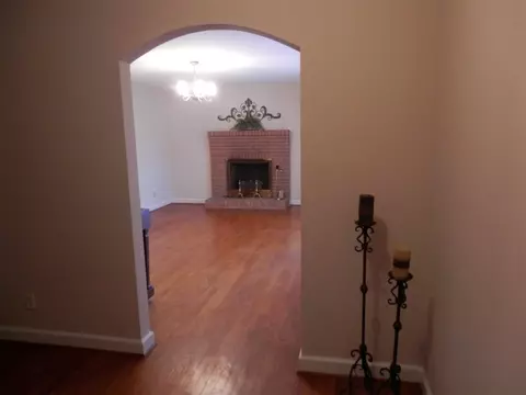 547 E Main St, Liberty, SC 29657 photo 5