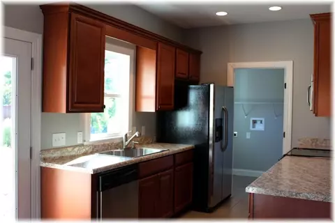 210 Maple Grove Rd, Seneca, SC 29678 photo 4