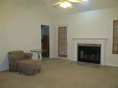 127 Kelly Ln, Easley, SC 29642 photo 5