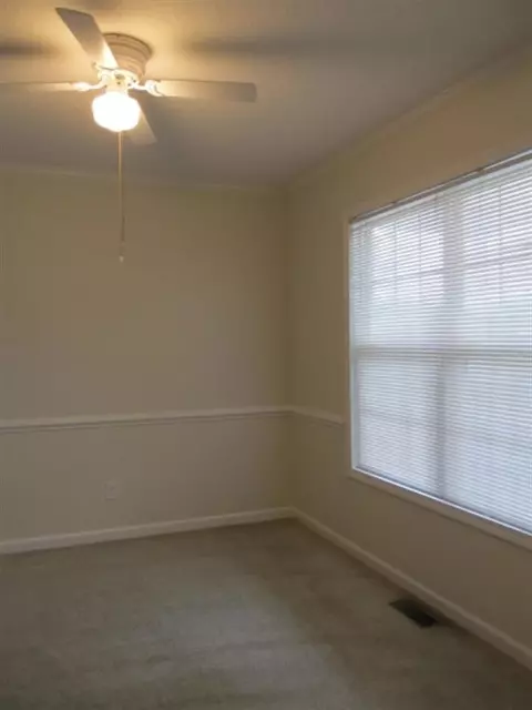 127 Kelly Ln, Easley, SC 29642 photo 9
