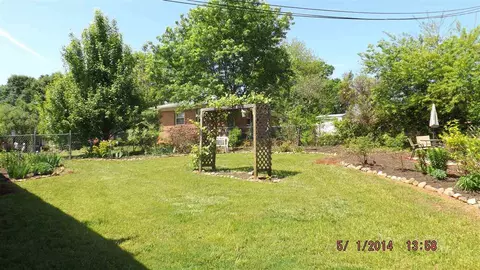 1310 Oak Dr, Pendleton, SC 29670 photo 17