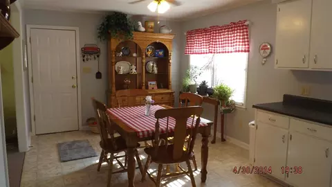 1310 Oak Dr, Pendleton, SC 29670 photo 6