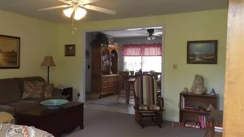 1310 Oak Dr, Pendleton, SC 29670 photo 3