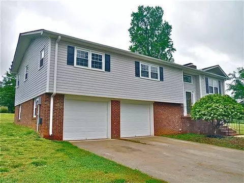103 Ashley Ct, Easley, SC 29642 photo 29
