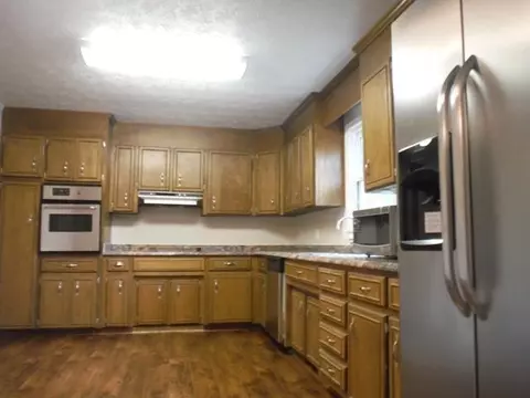 103 Ashley Ct, Easley, SC 29642 photo 8