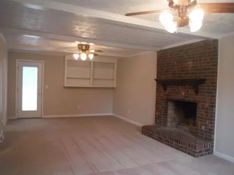 103 Ashley Ct, Easley, SC 29642 photo 5