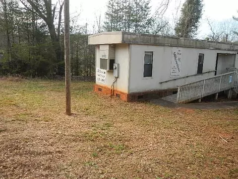 411 E Highway 8, Pelzer, SC 29669 photo 16